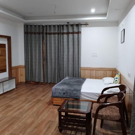 Mathan View Homestay - 3Min Drive To Kullu-Manali Airport Shamshi Exteriér fotografie
