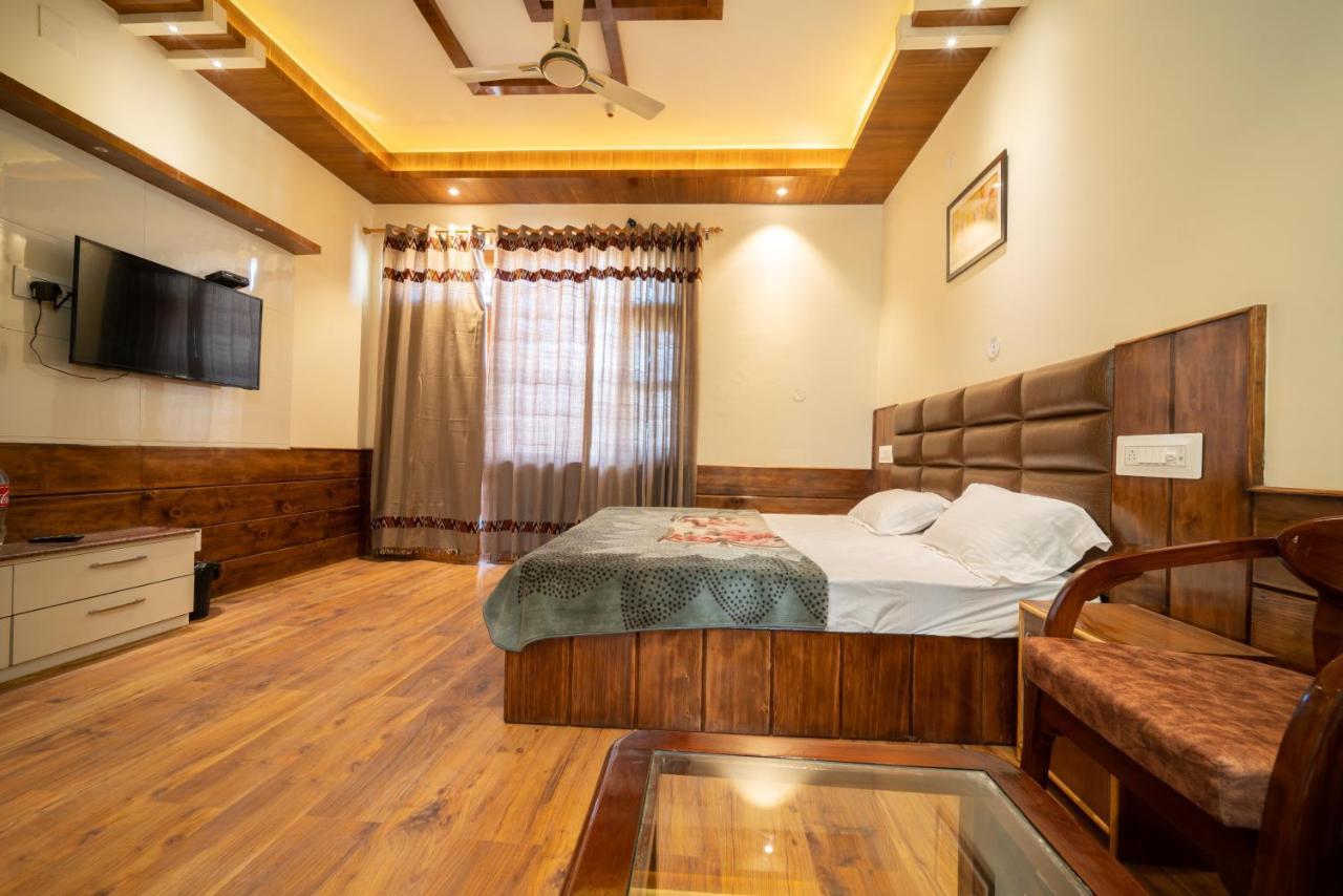 Mathan View Homestay - 3Min Drive To Kullu-Manali Airport Shamshi Exteriér fotografie