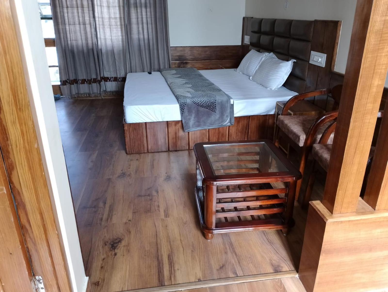 Mathan View Homestay - 3Min Drive To Kullu-Manali Airport Shamshi Exteriér fotografie